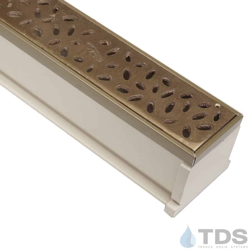 TDS™ 3" Sand MAX Mini w/ Brushed Bronze Rain Drop Grate & Satin Bronze Edge
