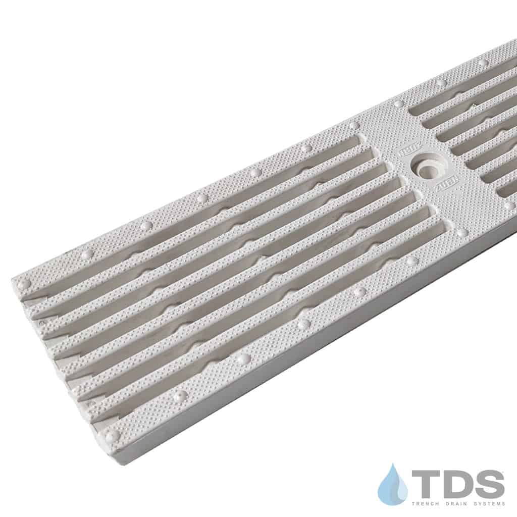 Zurn P6-HPP-WHITE Class A Linear Slotted HDPE 6" x 20" Grate