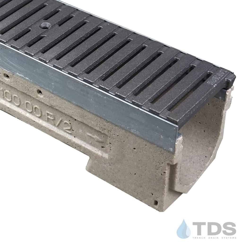 U100K00M-RegularJoe Cast Iron Deco Regular Joe Ironage Grate galv edge