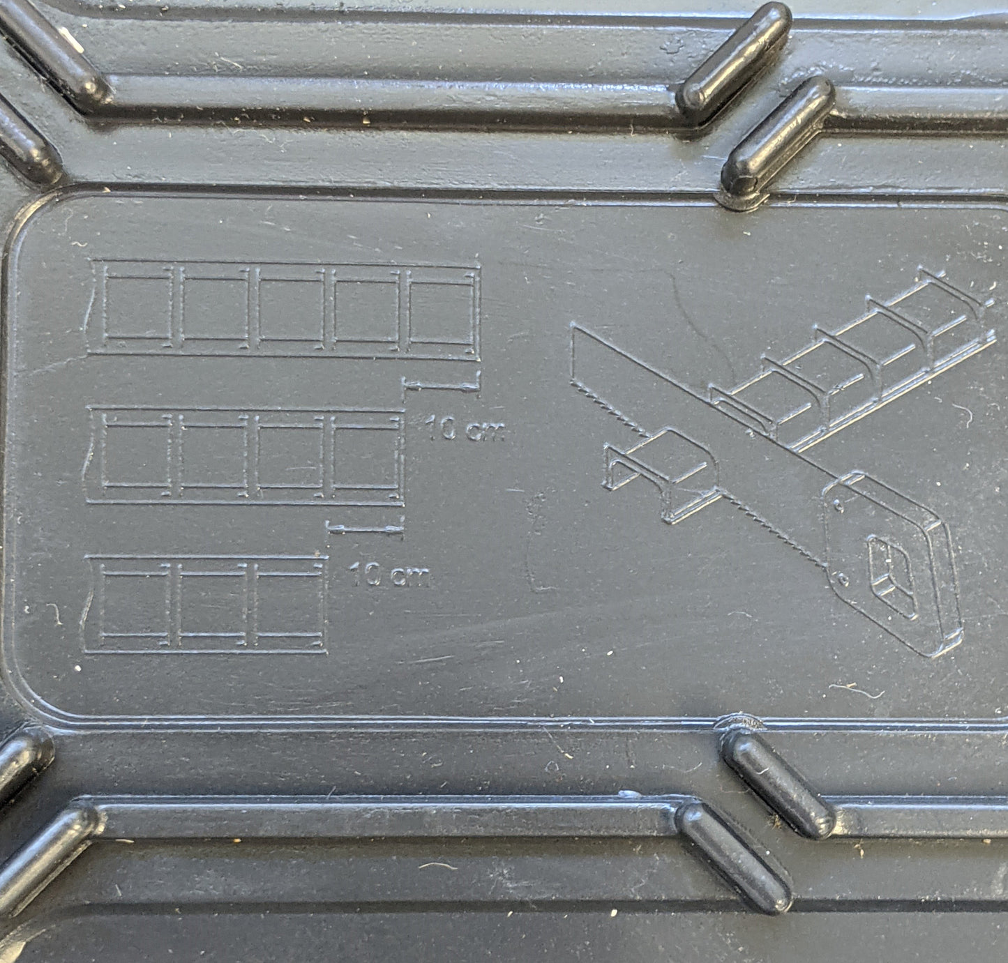 ULMA HYDROPLUS Mini w/ WAVE Ductile Iron Grate Class C