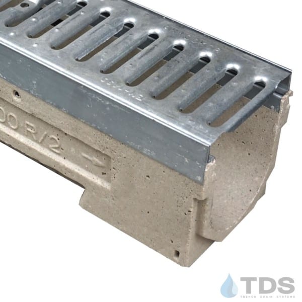 U100KM-GN100KCA Galv. Steel Slotted class A grate polymer concrete galv edge ULMA channel
