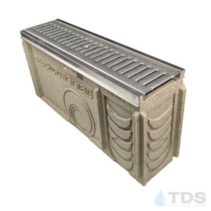 TP0650S with DG0647 SS Slotted Grate and SS Edging