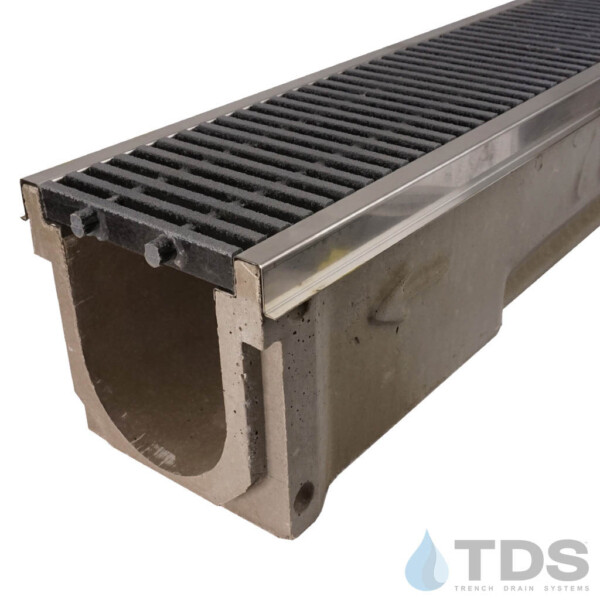 POLY600-SS-644SP Polycast 600 with Stainless steel edge and a fiberglass DG0644SP grate